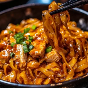 Spicy Garlic Chicken Noodles